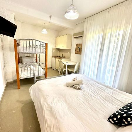 Katerina Apartments Neos Pirgos Ngoại thất bức ảnh