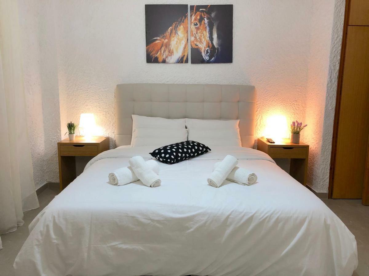 Katerina Apartments Neos Pirgos Ngoại thất bức ảnh