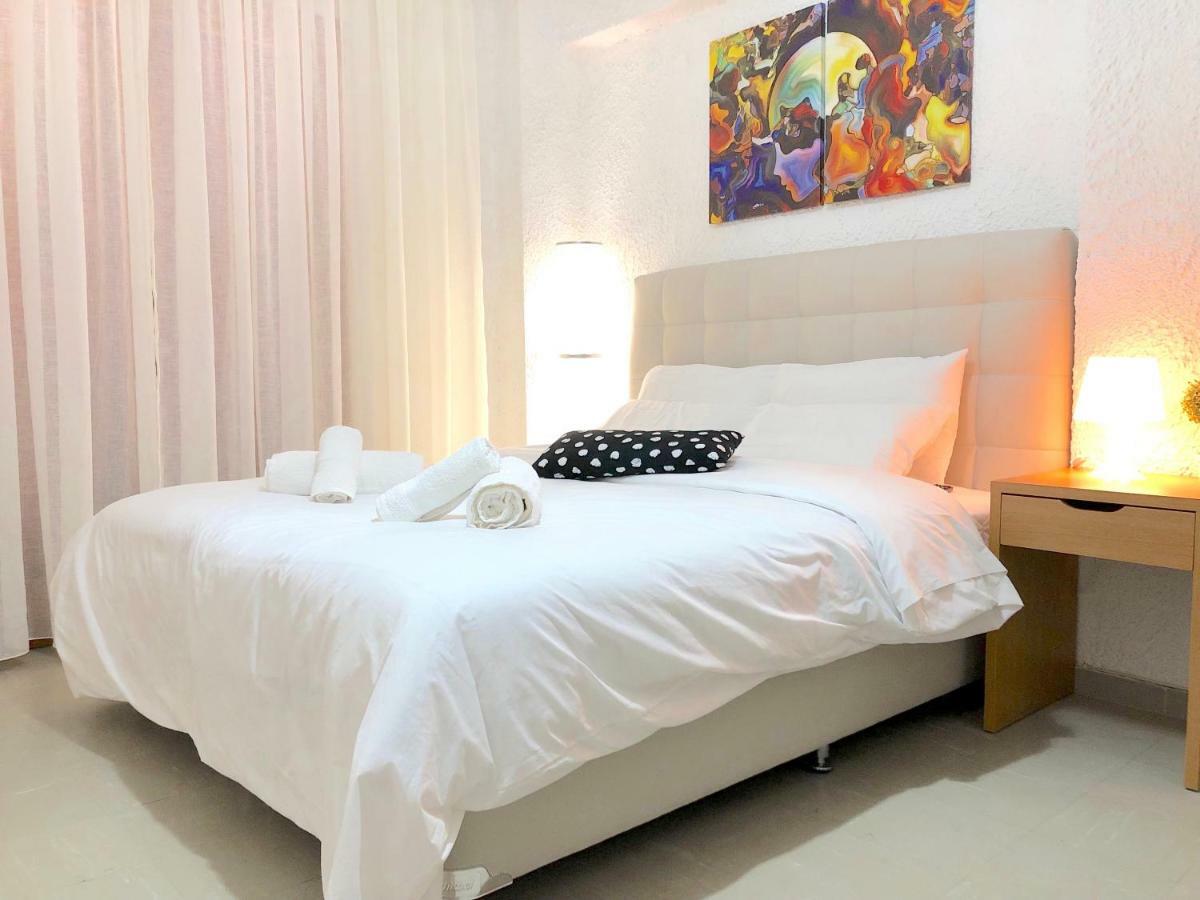 Katerina Apartments Neos Pirgos Ngoại thất bức ảnh